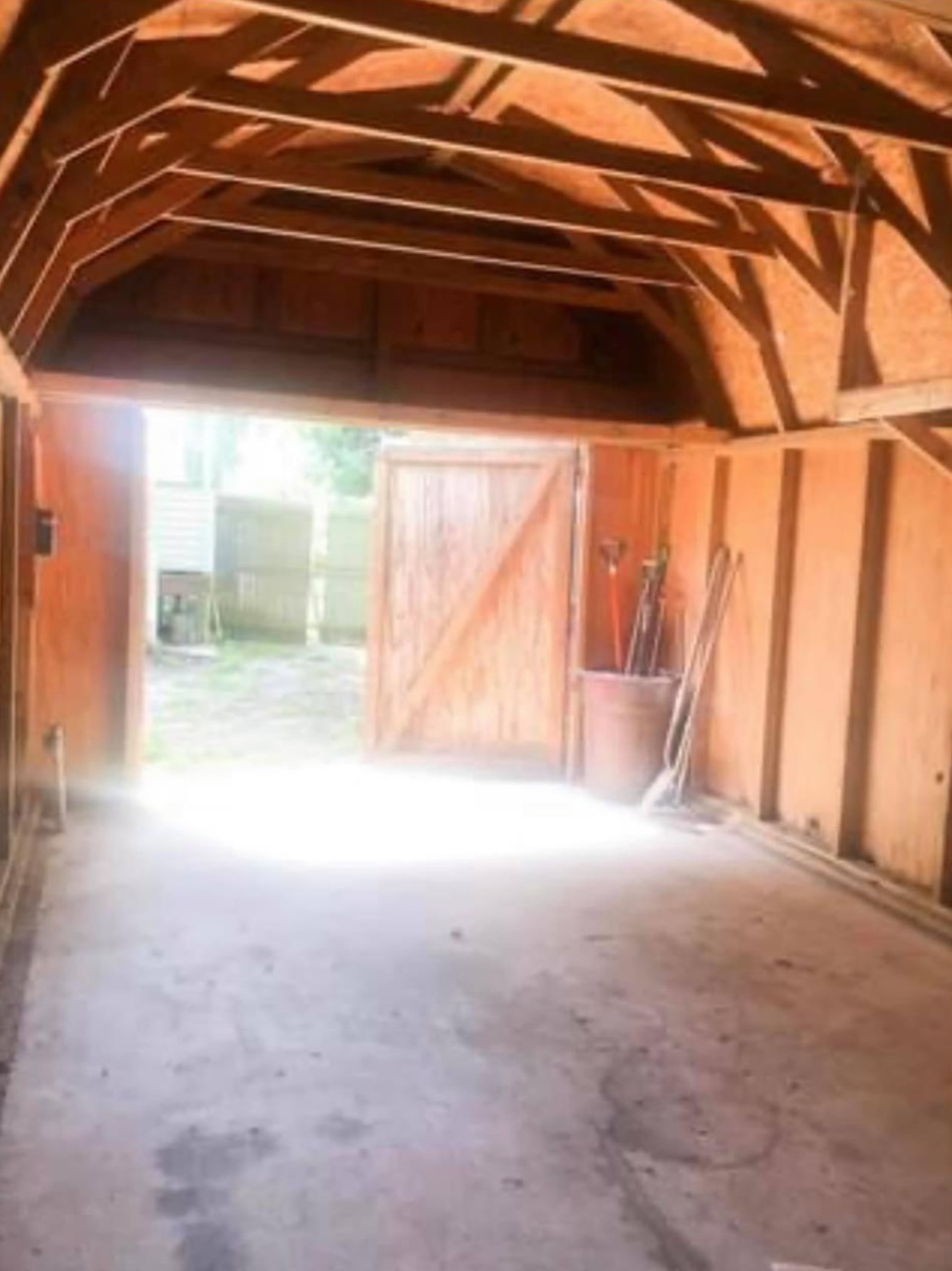 Private Garage For Rent In Chicopee